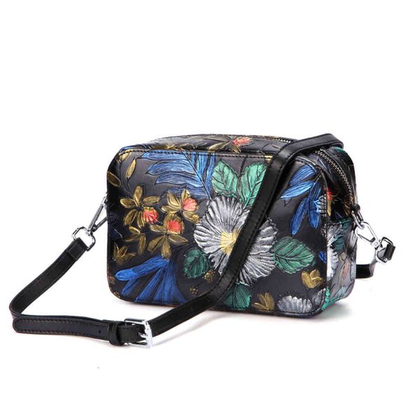 

new painted leather single shoulder women's bag national style three-dimensional flower messenger