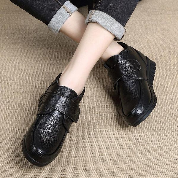 

boots autumn winter mother cotton shoes fashion plus cashmere warm women middle-aged large size flat snow 2021, Black