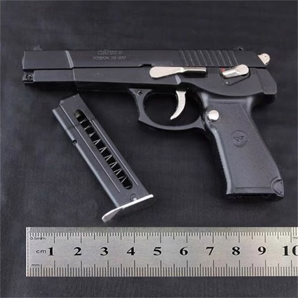 

1: 2.05 metal 92 model simulation alloy gun children's toy hand grab detachable and non launching