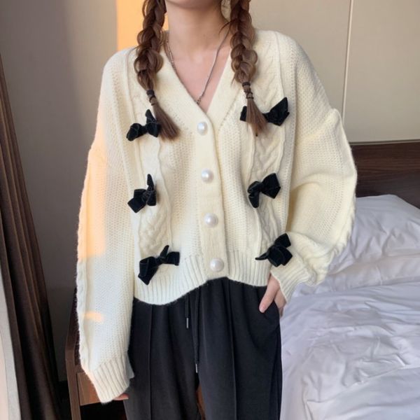 

korean version new v-neck bow twist long sleeve t-shirt women's spring dress foreign style versatile short sweater fashion, White;black