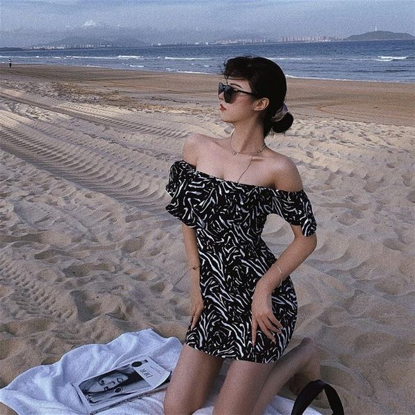 

casual dresses sweet spicy style false 2021 summer dress word brought the dew shoulder hip falbala printed bag, Black;gray