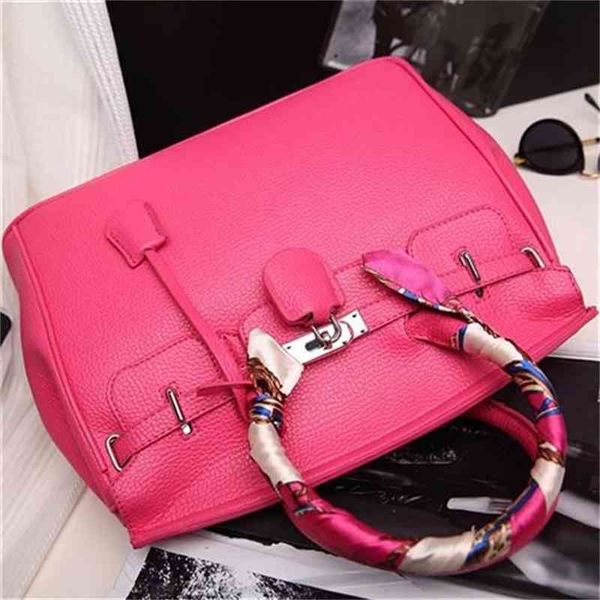 

l women's micro 2020 new lock portable k mei red temperament litchi pattern bag