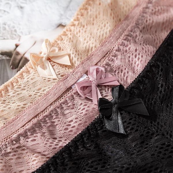 

bras sets silk underwear suit female bra gathered lace no steel ring thin section seamless women high quality, Red;black