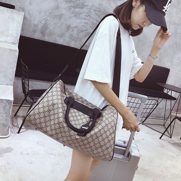 

old flower high capacity travel bag boarding pu hand luggage purse