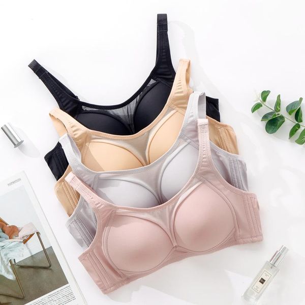 

bras chrleisure soft and comfortable female brassiere wireless breathable sports underwear 2021 summer style, Red;black