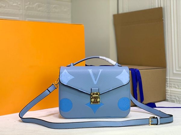 

fashion leather ladies bag brand handbag m45596 size 25-19-7cm 642143