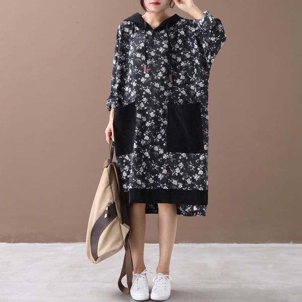 

2021 new dress size women's clothes literary retro floral stitching velvet is thin 9ag1, Black;gray