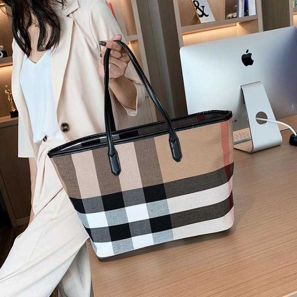 

happy_buy_bag 2022 /winter fashion plaid stripe bags western style large capacity single shoulder handbag