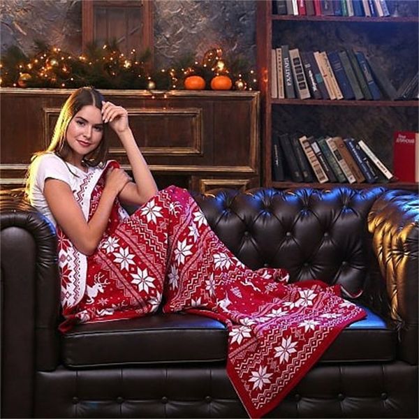 

elk knitted household blanket in autumn and winter 2021, White;black