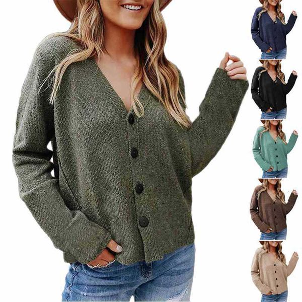 

2021 autumn and winter women's wear solid color long sleeved wool cardigan button knitted et, White