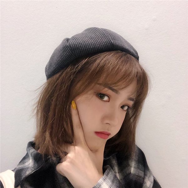 

beret women's autumn and winter version versatile solid wool thin octagonal british painter bud hat, Blue;gray