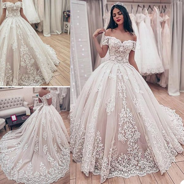 

vintage ball gown wedding dresses lace applique off the shoulder short sleeves sweep train custom made wedding gowns 2021 vestido de novia, White