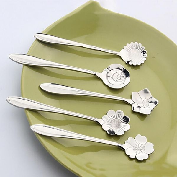 

5 pcs new flower shape set spoon cute funny vintage long handle spoons flatware coffee drinking tool kitchen gadget spoon h5