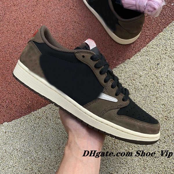 

2021 game royal 1 mens basketball shoes low court purple white red shadow glow bred gray black toe designers 1s women8fu2p007