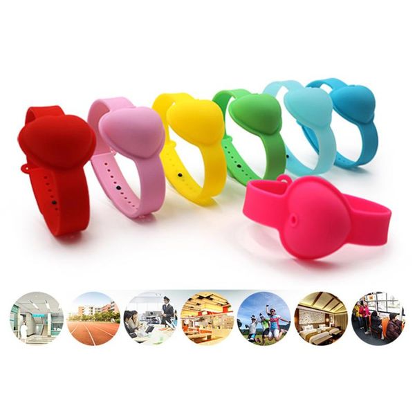

1set portable cartoon wristband hand dispenser bracelet hand sanitizer gel soap dispenser cute kids sanitizer holder travel