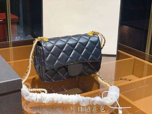 

luxury small sweet wind 2020 new tide oblique satchel female fashion one shoulder ling chain bag leather