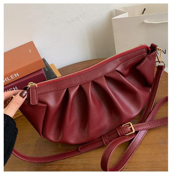 

evening bags solid color ladies fold bag 2021 simple fashion pu leather travel design one-shoulder messenger feminina