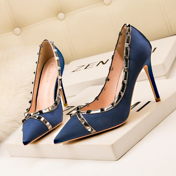 

9288-34 simple nightclub rivet satin womens stiletto heel high heels low-cut pointed foreign trade pumps, Black