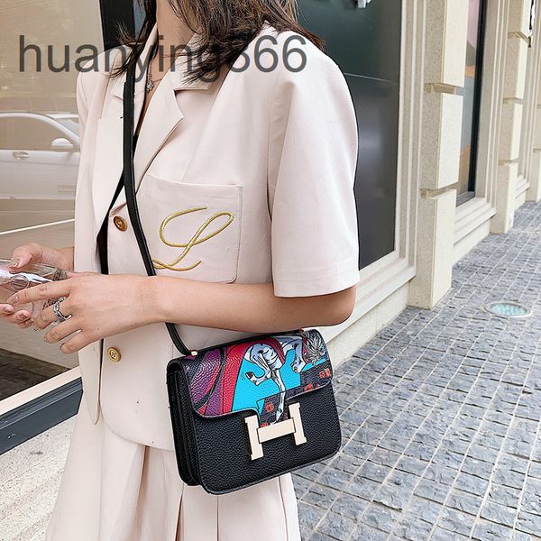 

designer h handbags new fashion h buckle female 2022 temperament single shoulder spray painted pony messenger small square