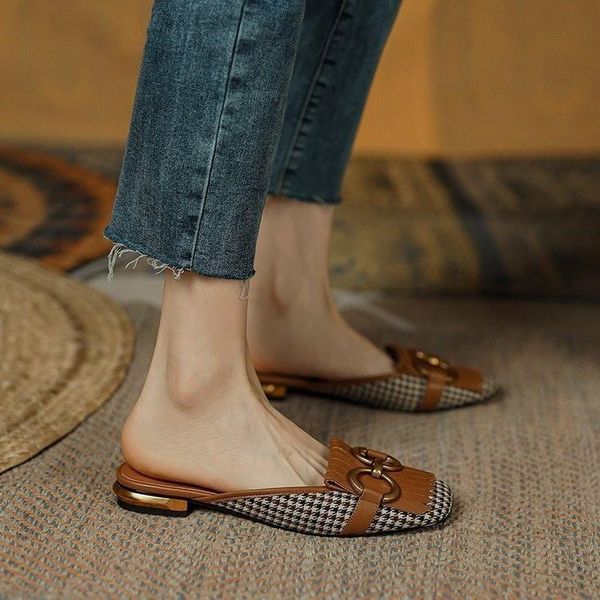 

sandals fznyl retro style women baotou half slippers 2021 spring summer fashion korean metal buckle low heel mules sandalias mujer, Black