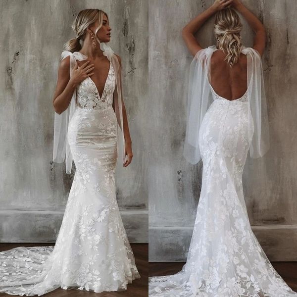 

mermaid beach wedding dresses 2022 v-neck backless lace floral sweep train trumpet bridal reception second dress robes, White