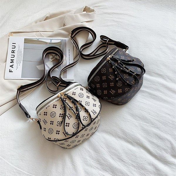 

evening bags 2021 fashion high-end print shoulder bag ladies all-match large-capacity diagonal purses and handbags luxury designer cc