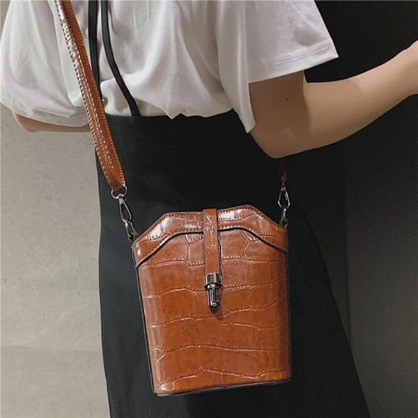 

fashion new vintage pu leather bucket women handbag diagonal small shoulder bag retro lock purse