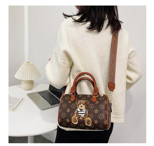 Borsa retrò da donna 2021 versione coreana della nuova tracolla larga con stampa scozzese monospalla borsa a tracolla da donna tendenza borse con cuscino da trasporto a mano da sera