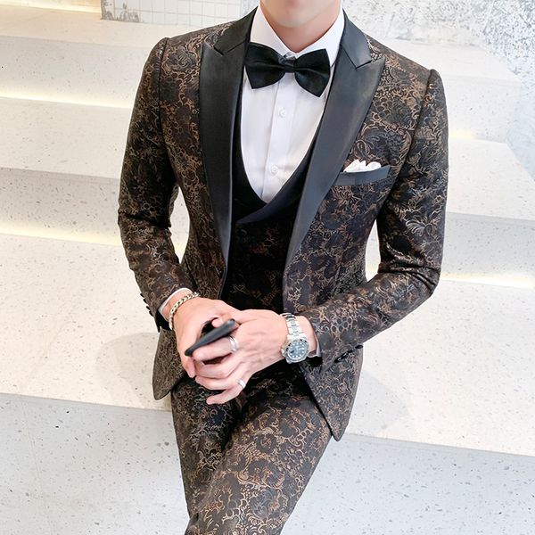 

2021 new s-5xl large three pairs groom suits dressed of men size yellow jackets printed luxury fantasy h3v3, White;black