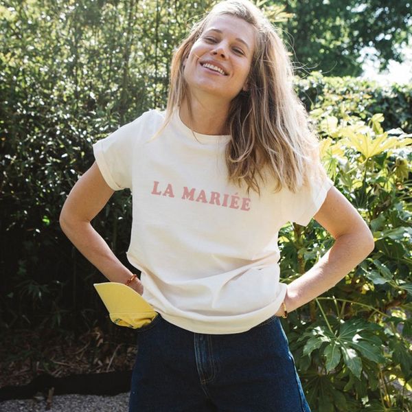 

new vintage tee women letter print round neck casual beige soft cotton t shirts 2021 chic retro autumn femme t-shirts francais 2h5h, White