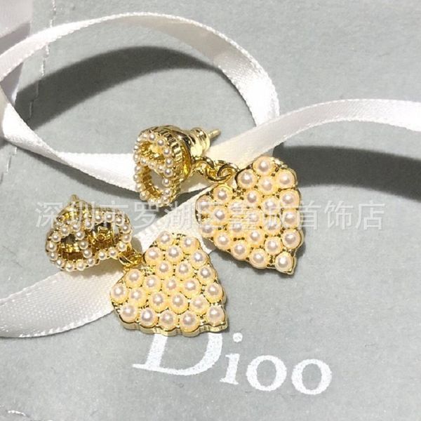 

design jewelry earrings 20-year-old pearl letter love earrings, Silver
