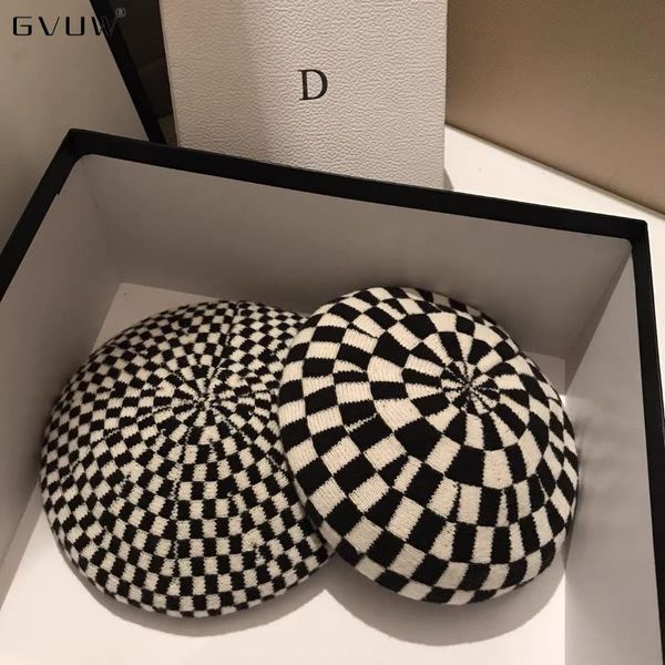 

beanies gvuw korean ins black white checkerboard knitted beret female autumn and winter warm outdoor painter simple octagonal hat