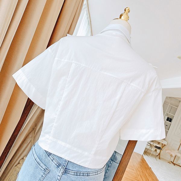 

short elegant drill chain for women 2021 summer new elegant all-match blouse bow wooden ear solid colour lolita shirt, White
