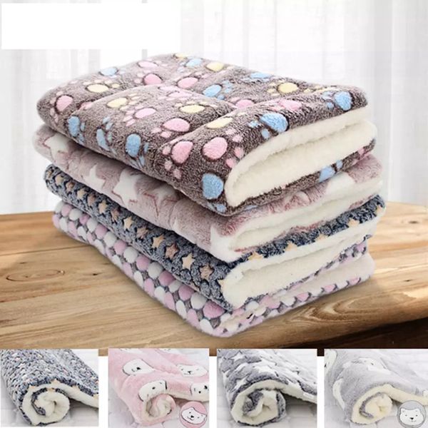 Pet Dog Fleece Fleece Pad Pets Cobertor Cama Mat Flannel Espessado para filhote de cachorro Cat Sofa Almofada Home Tapete Manter a tampa de dormir quente Wll402