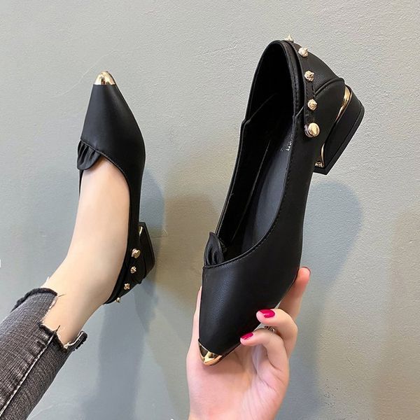 

stiletto pointed rivet high-heeled sho for women in spring 2021, Black