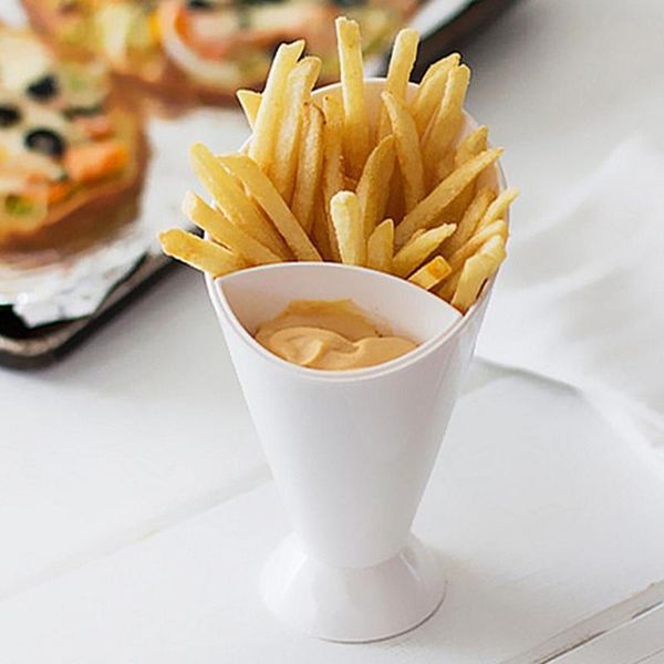 

dishes & plates french fries shelf holder assorted sauce chips snack cone dip cup tableware