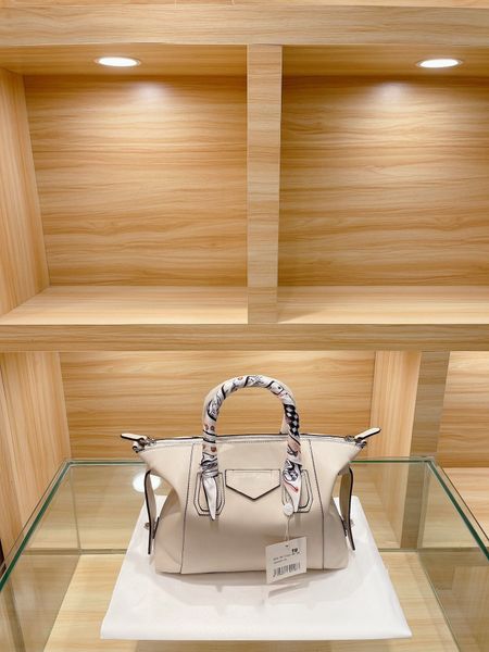 

new shoulder bags women handbag crossbody bag brands designer handbags flower printing bag size:30*26cm, Black