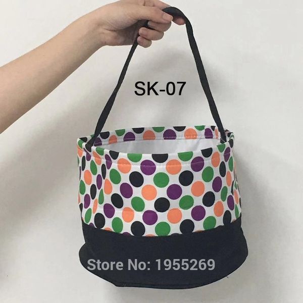 

2021 new decorations gifts 100pcs/lot baskets shopping canvas bag christmas party bucket kids halloween toy sacks w7l8