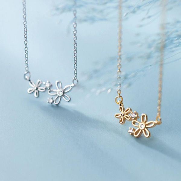 

chains sell like cakes brief paragraph two little flower necklace contracted temperament daily fashion joker pendant, Silver