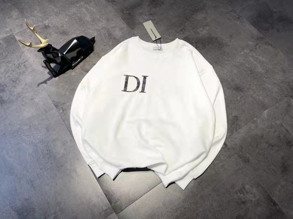 

21 autumn xingkong letter round neck sweater embroidered fabric is comfortable and loose, Black