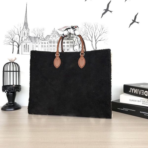 

2019 new winter onthego teddy m55420 women handbag fashion large duplex printing tote designer luxury handbags purses, Black;green