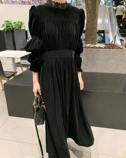 

casual dresses south korea chic sweet delicate lace decoration stitching velvet temperament dress little black woman, Black;gray