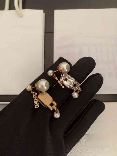 

2022 latest factory wholesale new letter pendant diamond earrings, Golden