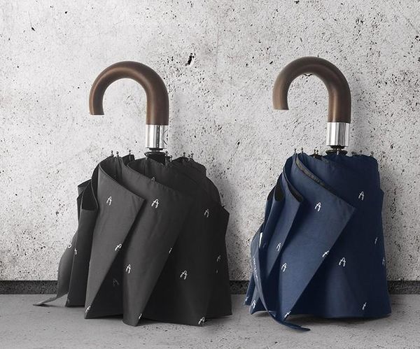 

umbrellas umbrella retro gentleman wooden bent hook handle ten bones reinforced strong wind-proof automatic man business three fold 045