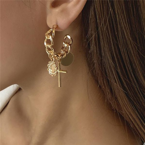 

stud retro c-shaped hollow chain earrings for women simple creative flower cross pendant party jewelry accessories, Golden;silver