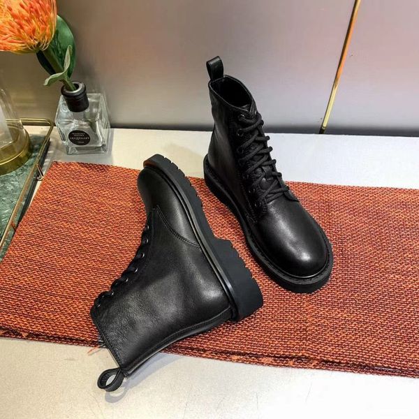 

v-tino knight boot with leather strap in solid color pretty lady's boot, Black