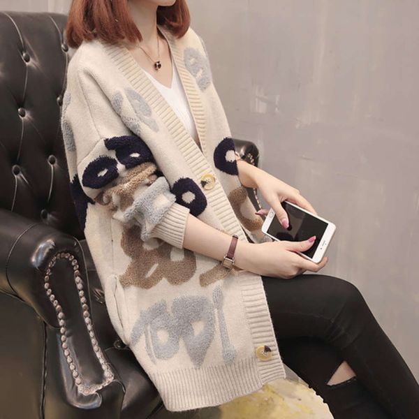 

2021sweater 202021 new knitted cardigan coat women's spring and autumn loose wear, White;black