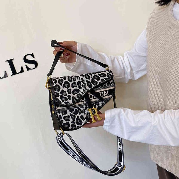

75% off luggage factory wholesale leopard female influenza messenger versatile ins leisure broadband one shoulder saddle