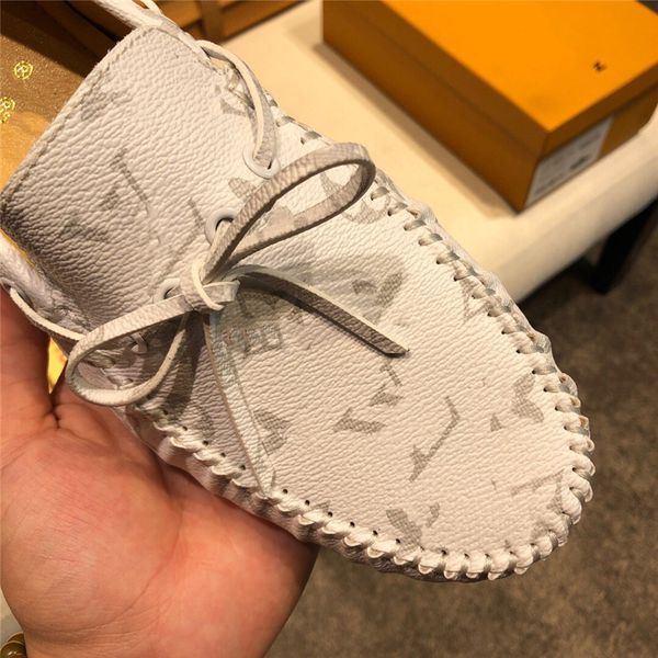 

italian luxury designer men's slippers genuine leather loafers men moccasins casual non-slip man shoes summer fashion half shoes for me, Black