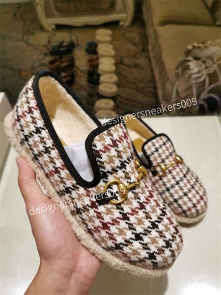 

2022 new luxury designer lovers casual shoes comfortable trend speed sneakers solid color series size35-41, Black